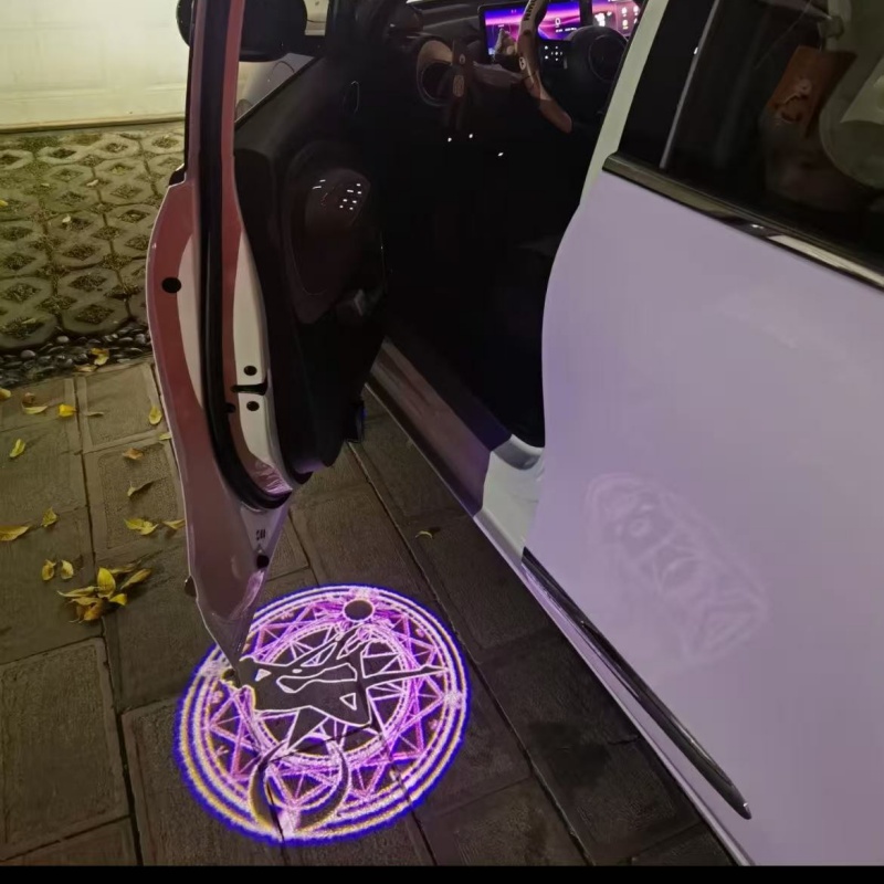 Proiettore Luminoso per Auto S - Model Kit Cars recensione e prezzo