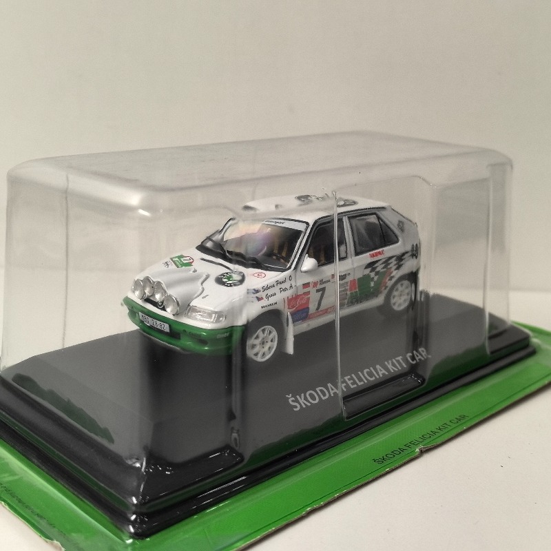 Modellino in Scala 1:43 SKODA  - Model Kit Cars recensione e prezzo