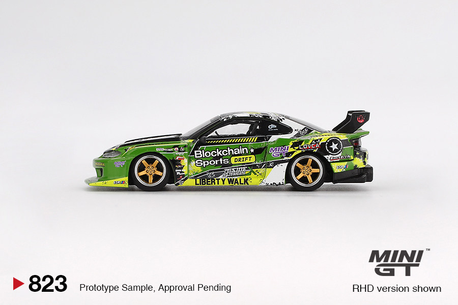 Modellino in Scala 1:64 MINIGT - Model Kit Cars recensione e prezzo